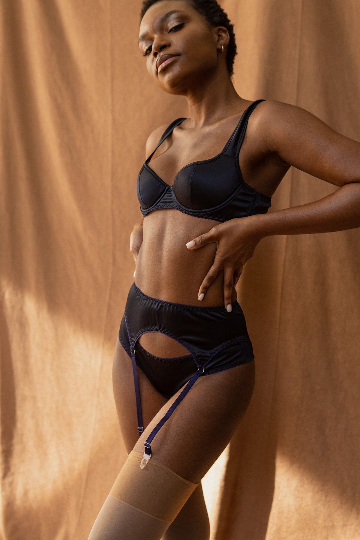 Privilege Garter Belt - Angie's showroom