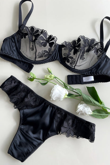 Bloom Black Lingerie Set - Angie's showroom