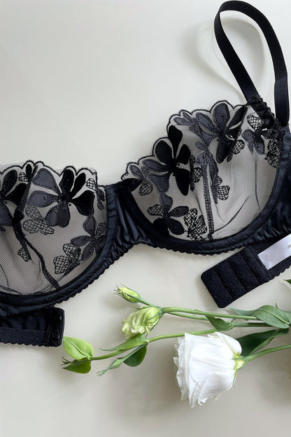Bloom Black Lingerie Set - Angie's showroom
